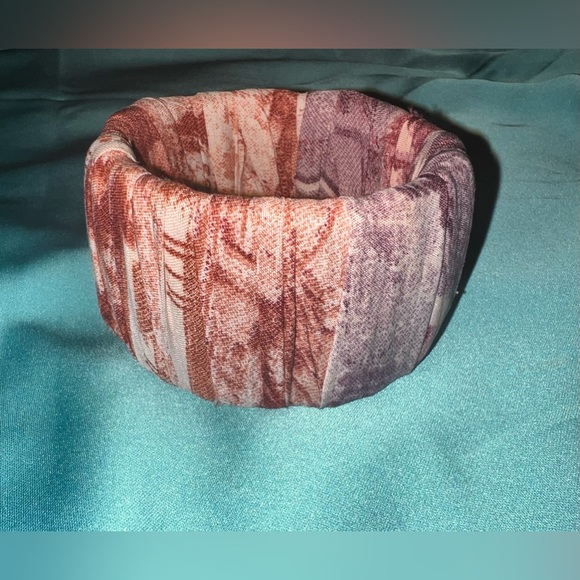 Unique fabric bracelet 🫶 - Picture 5 of 7